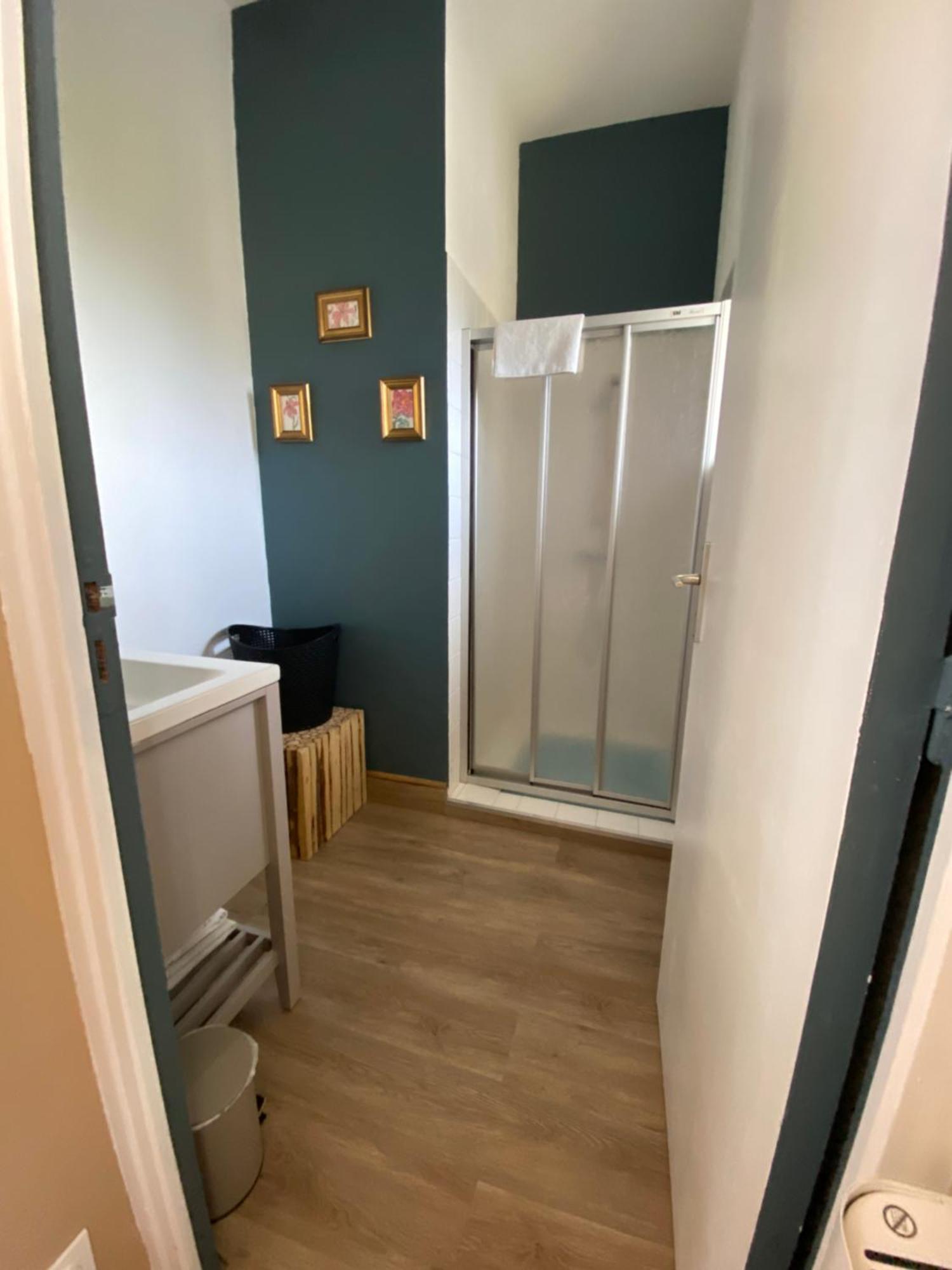 Studio Logis Les Roses Bourbon-l'Archambault Ngoại thất bức ảnh